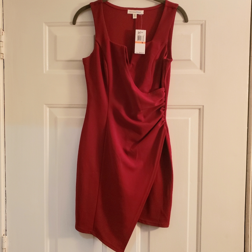 Sweet Heart Neckline Sleeveless Dress